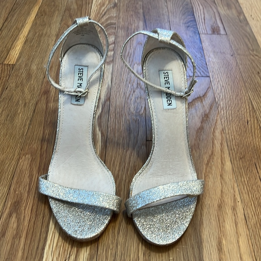 Steve Madden glitter pumps size 9M